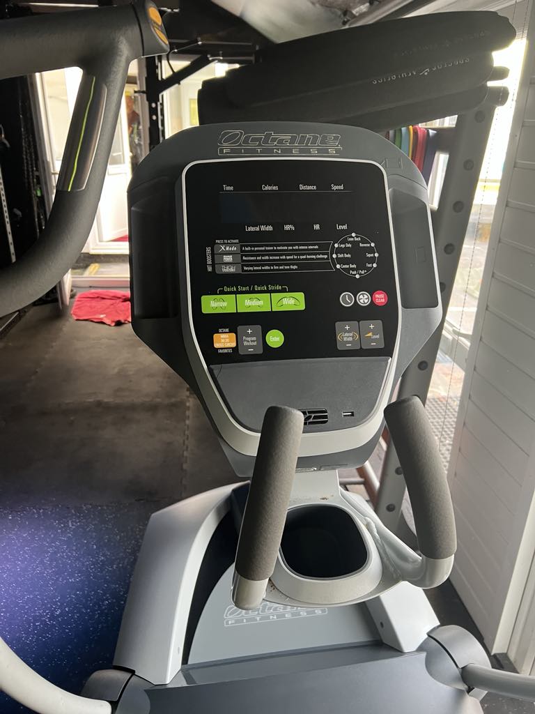 Octane Fitness Lateral Trainer