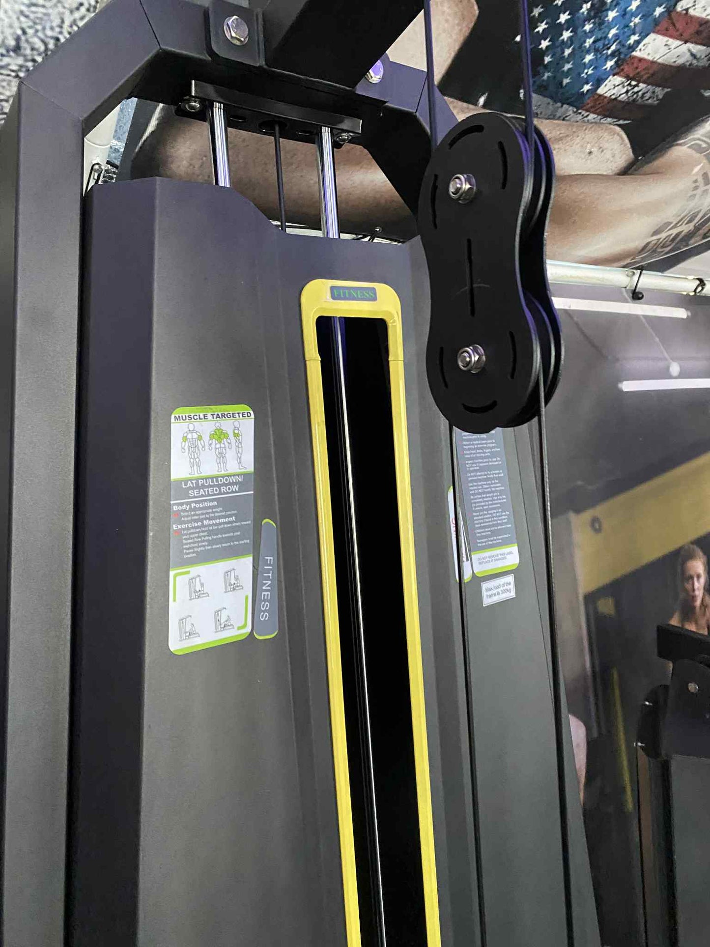 Dual Lat Pulldown and Low Row Pin Selection Machine