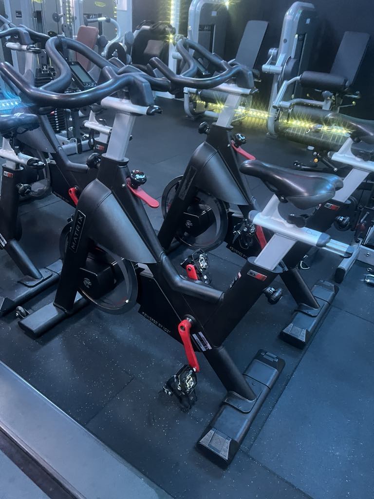 Matrix Indoor Spinning Bike With Screen