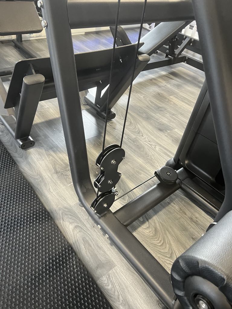 Iso Lateral Lat Pulldown Machine Pin Selection Machine