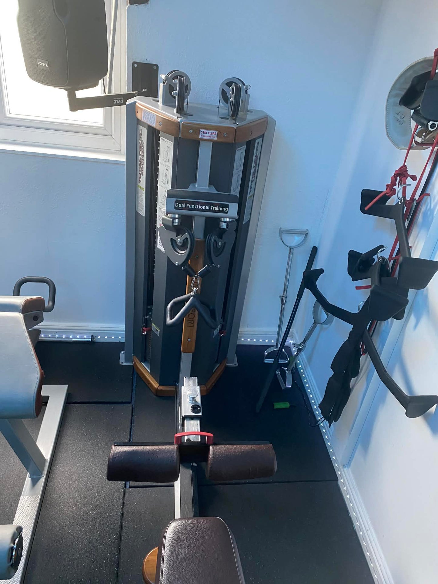 Star Trac Human Sport Total Delt Machine