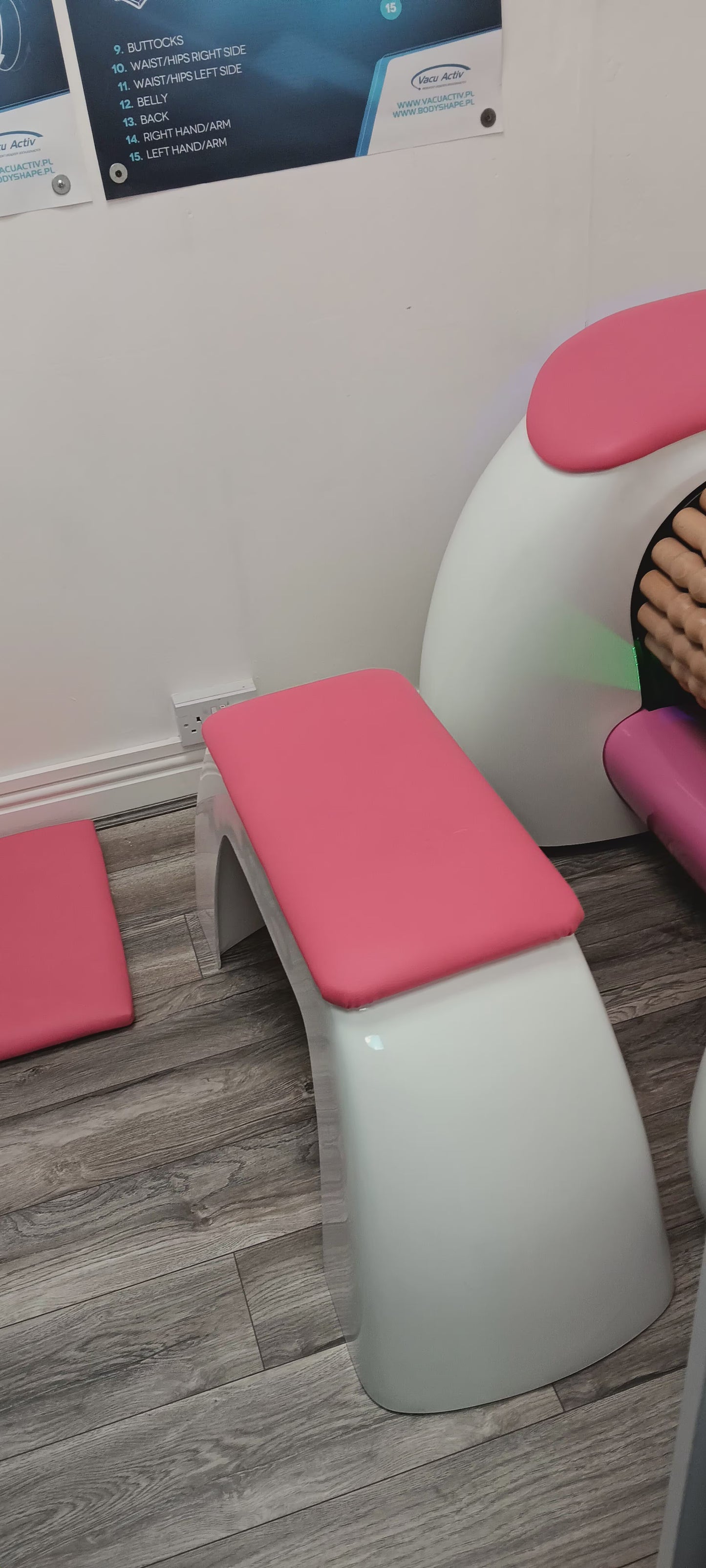 Body body massage roller with infra red.