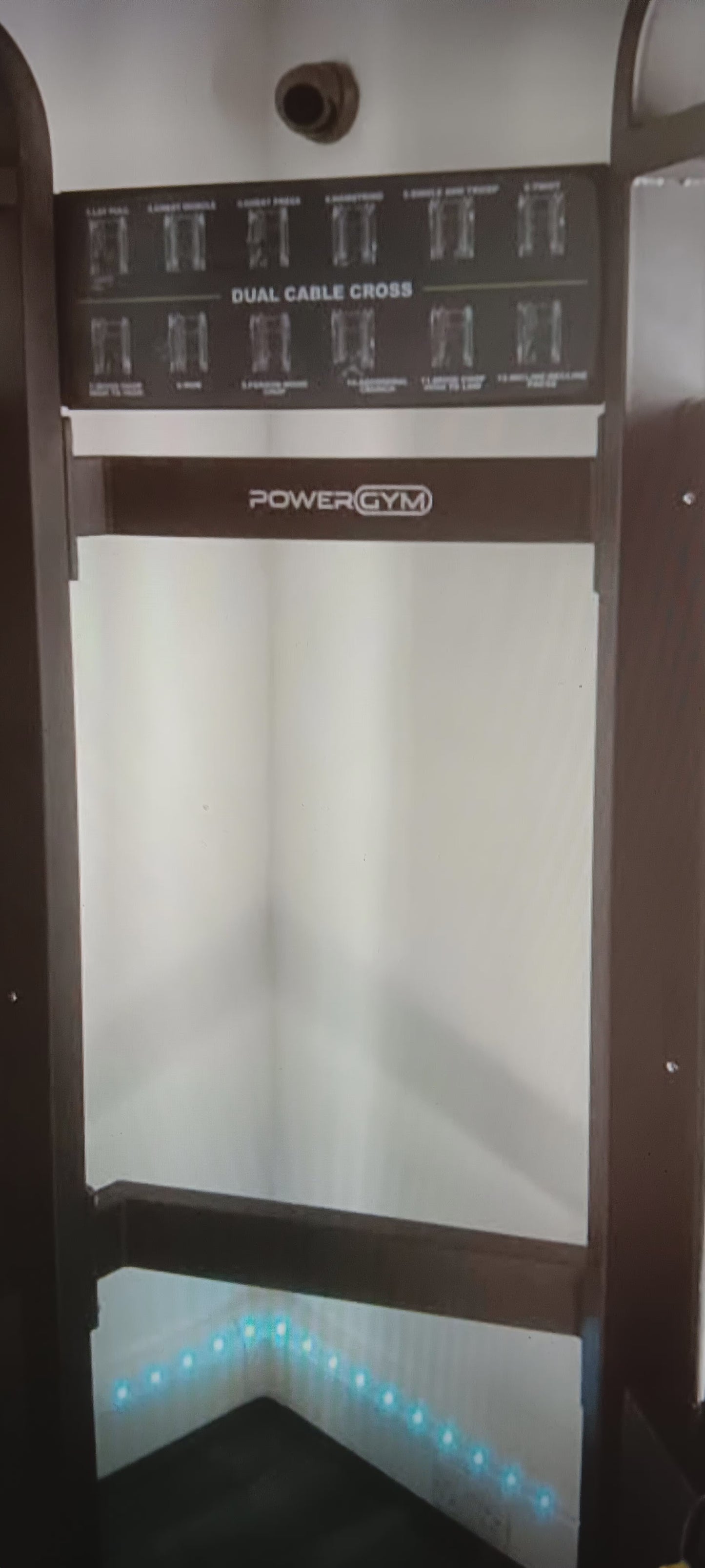 Functional Trainer. Dual pulley 100kg weight stacks.