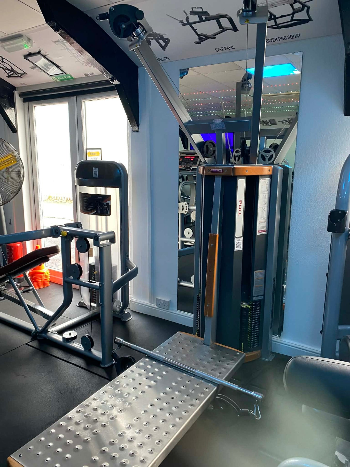 Star Trac Human Sport Total Pull Lift Machine