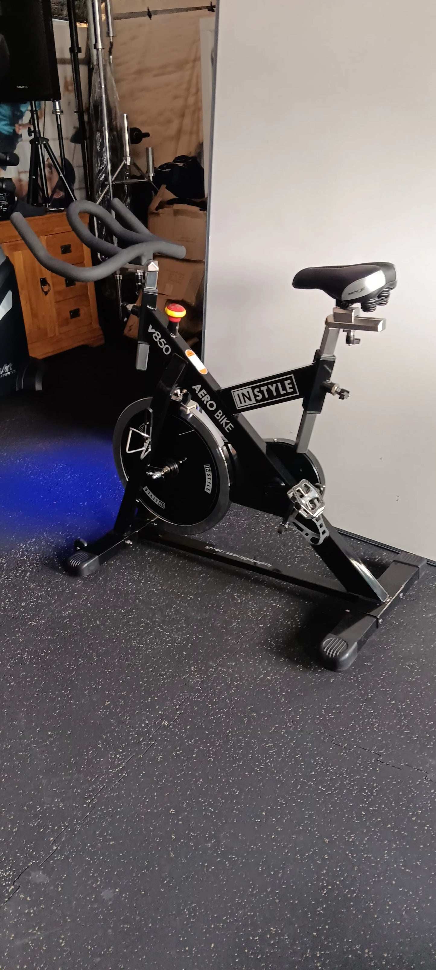 Spin Bike- InStyle v850